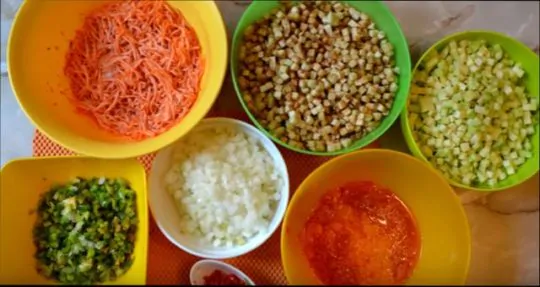 Как приготовить салат овощное ассорти на зиму