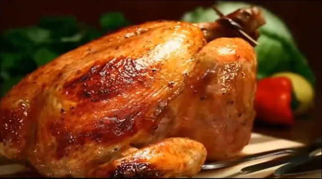 Курица запеченная в духовке с хрустящей корочкой – рецепты на праздничный стол