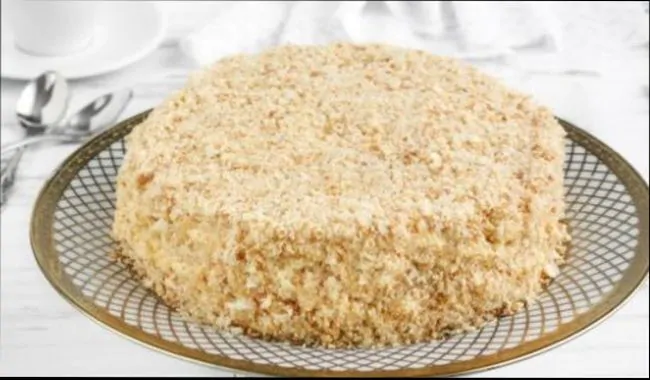 Торт "Наполеон" к восьмому марта, приготовленный на сковородке