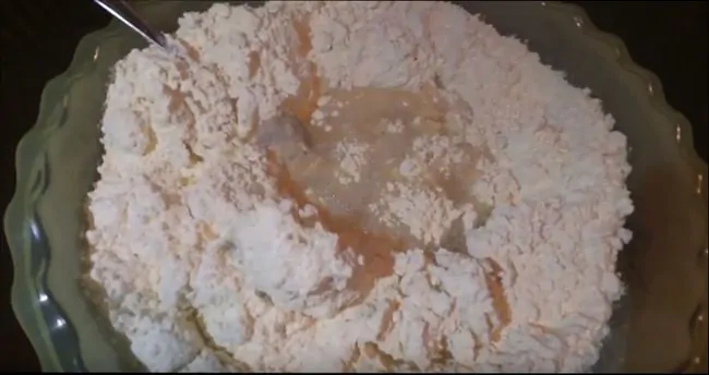 Как приготовить тесто на кефире для вареников с картофелем