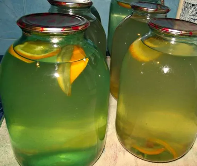Березовый напиток с апельсином и лимончиком