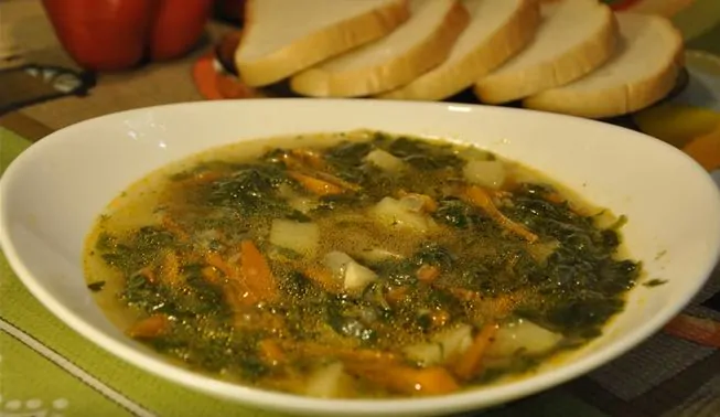 Как приготовить суп из крапивы с мясом