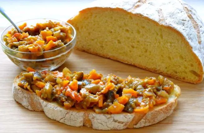 Грибная икра с луком и морковкой - домашний рецепт