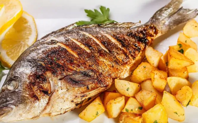 Лещ, запеченный в духовке — вкусные рецепты приготовления рыбы